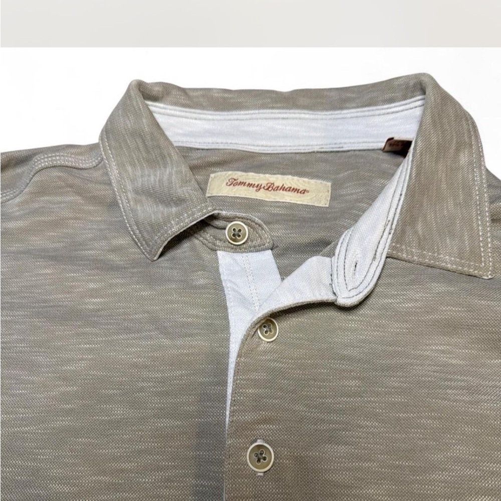 Men’s Tommy Bahama Taupe and White Button Down Shirt